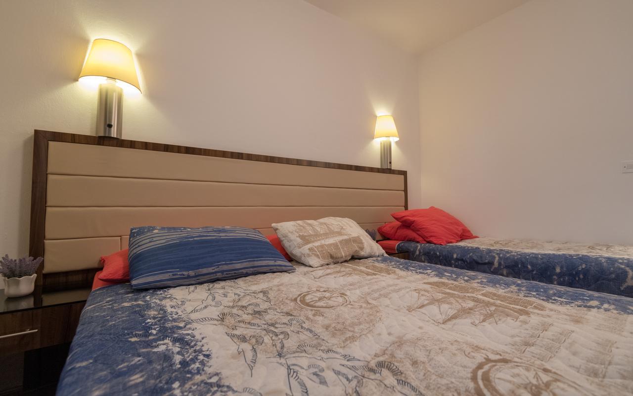 Apartments Villa Kresic Neum Esterno foto