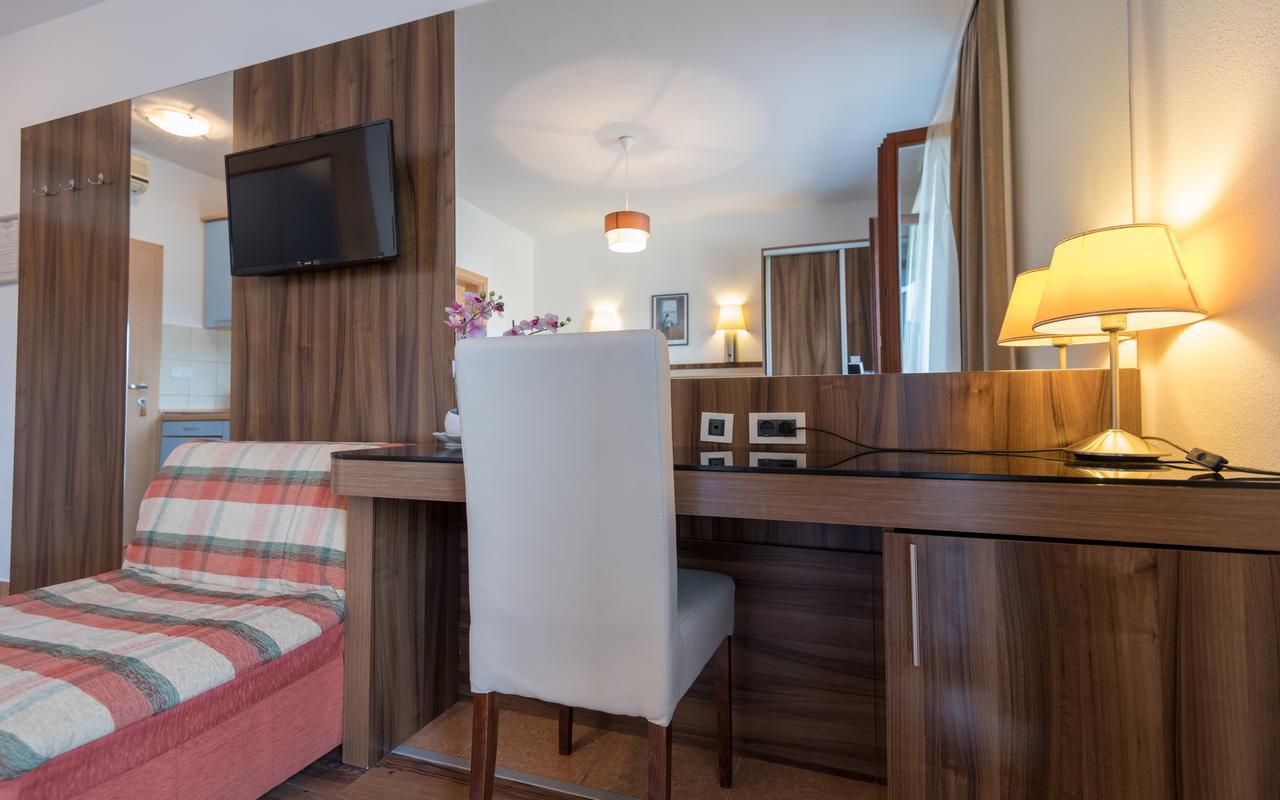 Apartments Villa Kresic Neum Esterno foto