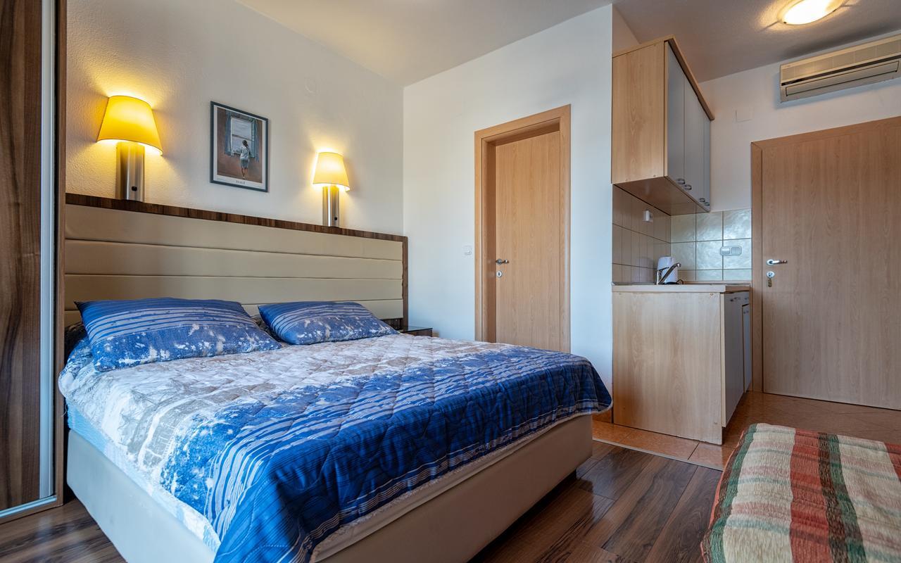 Apartments Villa Kresic Neum Esterno foto