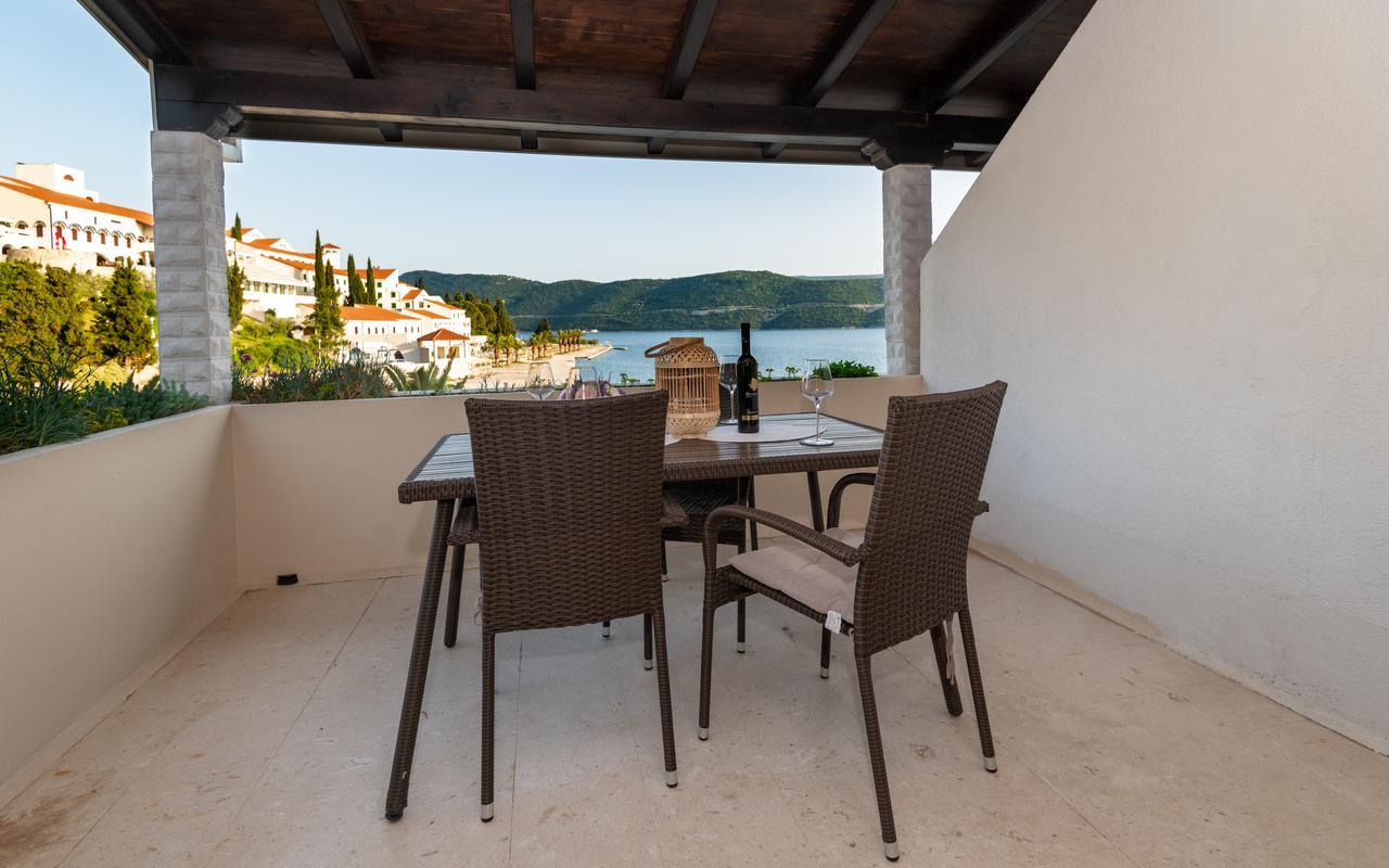 Apartments Villa Kresic Neum Esterno foto